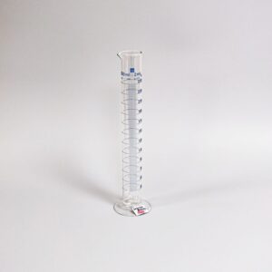 Cilindar graduirani 250 ml